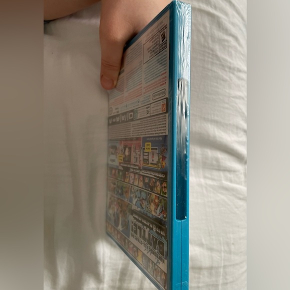 UNOPENED Nintendo Super Smash Bros for Wii U - Picture 3 of 4